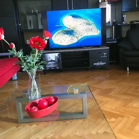 Danyja Apartment *
