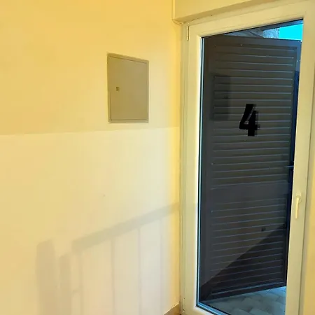 Danyja Apartment *