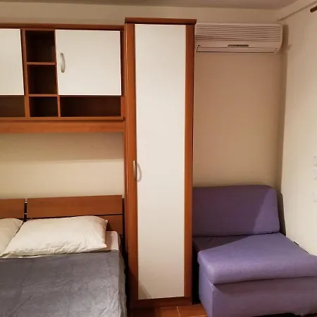 Danyja アパート スベティ・フィリップ・イ・ヤコブ