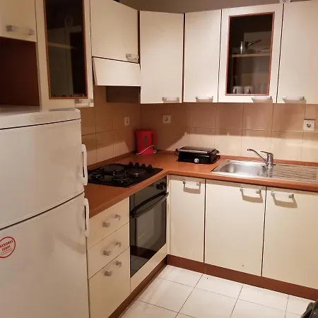 Danyja Apartment