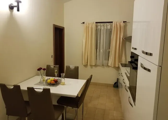 Danyja Sveti Filip i Jakov